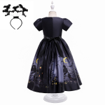 Costum Halloween fete Regina Liliac eleganta